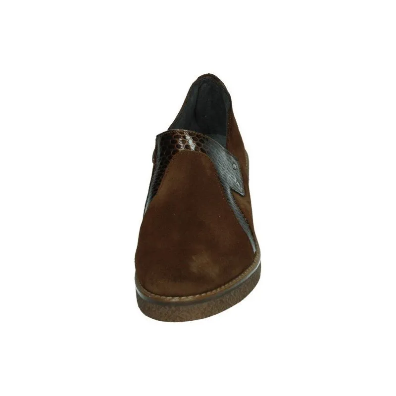 9004 ZAPATO TACÓN BAJO color CUERO