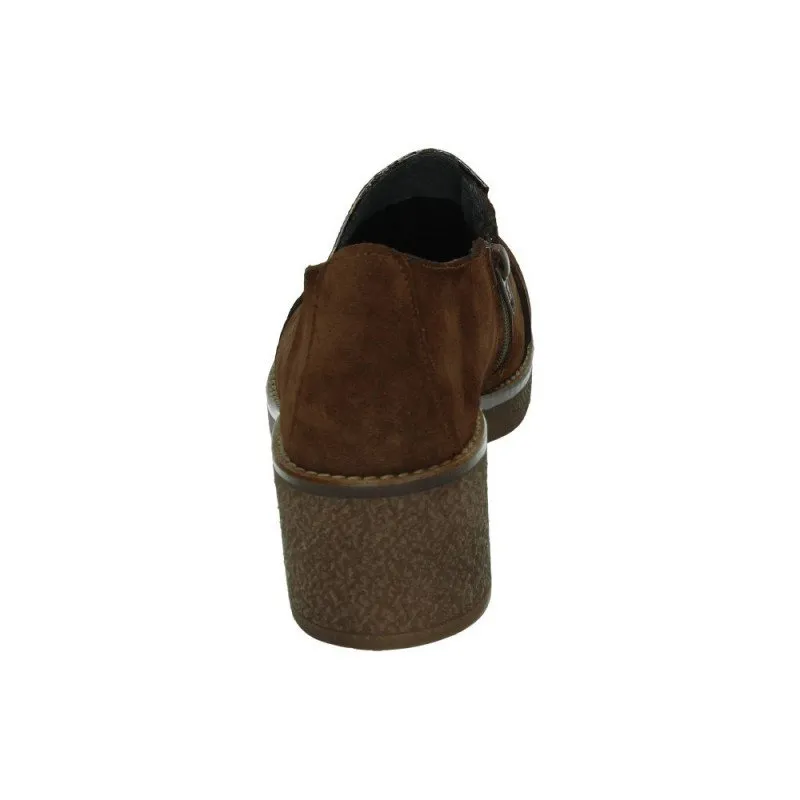 9004 ZAPATO TACÓN BAJO color CUERO