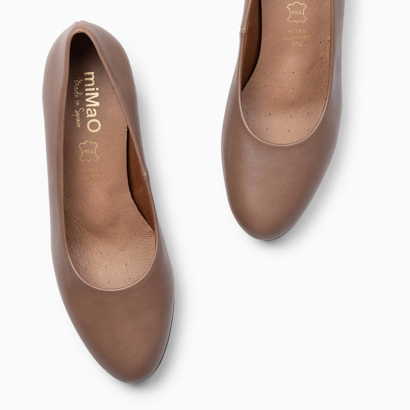 AZAFATA S  ZAPATOS DE TACóN BAJO CON PLATAFORMA TAUPE
