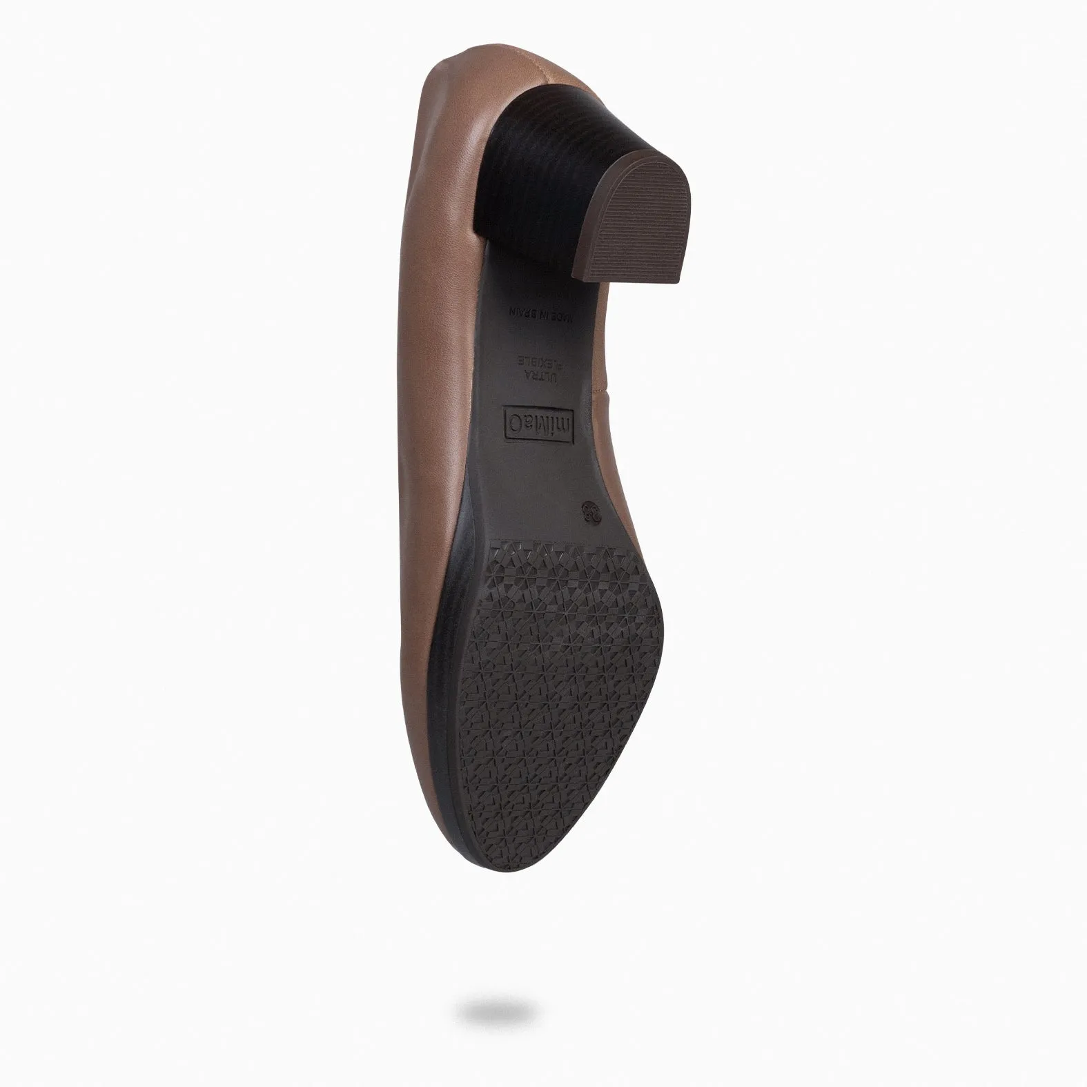AZAFATA S  ZAPATOS DE TACóN BAJO CON PLATAFORMA TAUPE