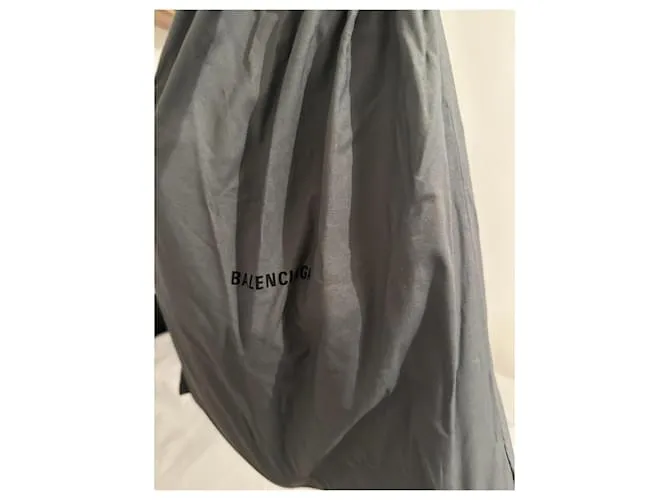 BALENCIAGA Negro 