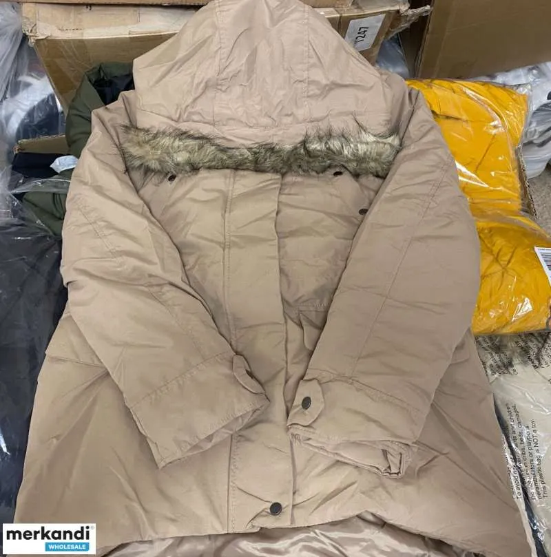 BESTSELLER BRANDS Ropa de mujer Chaquetas de invierno Surtido mixto