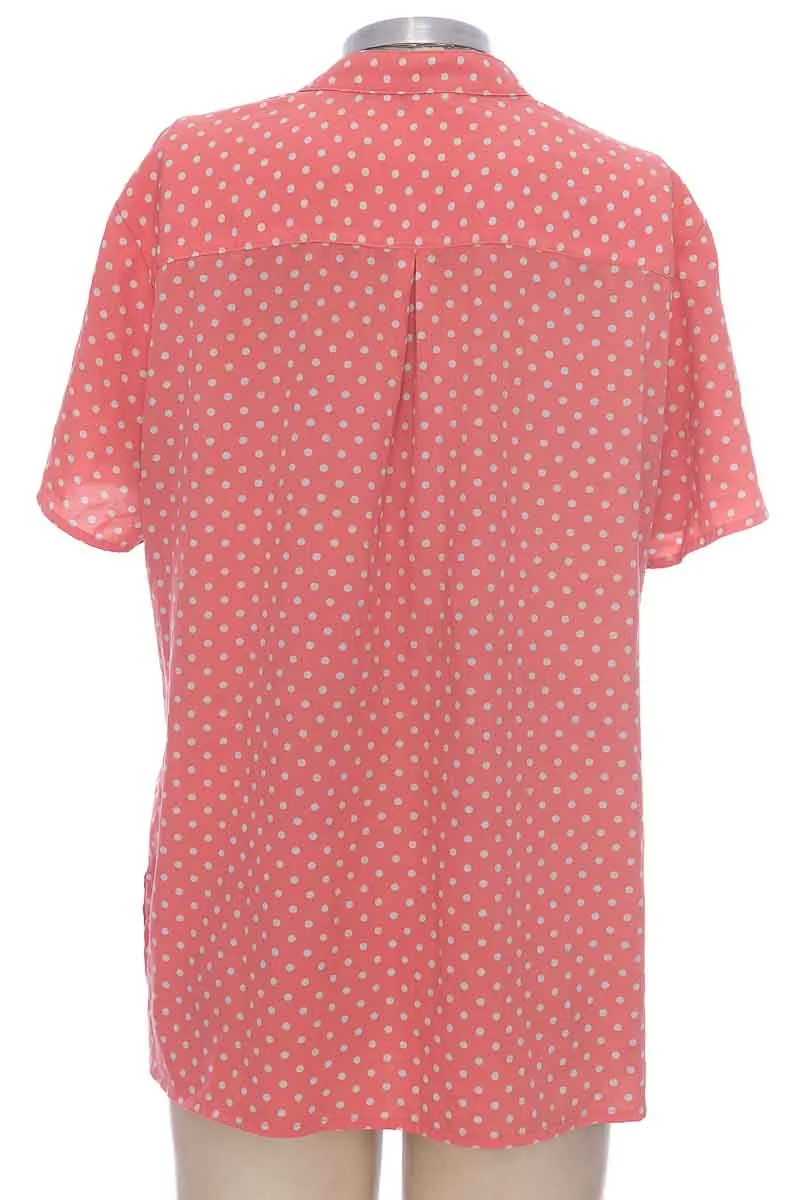 BLUSA COLOR ROSADO  CLOSEANDO