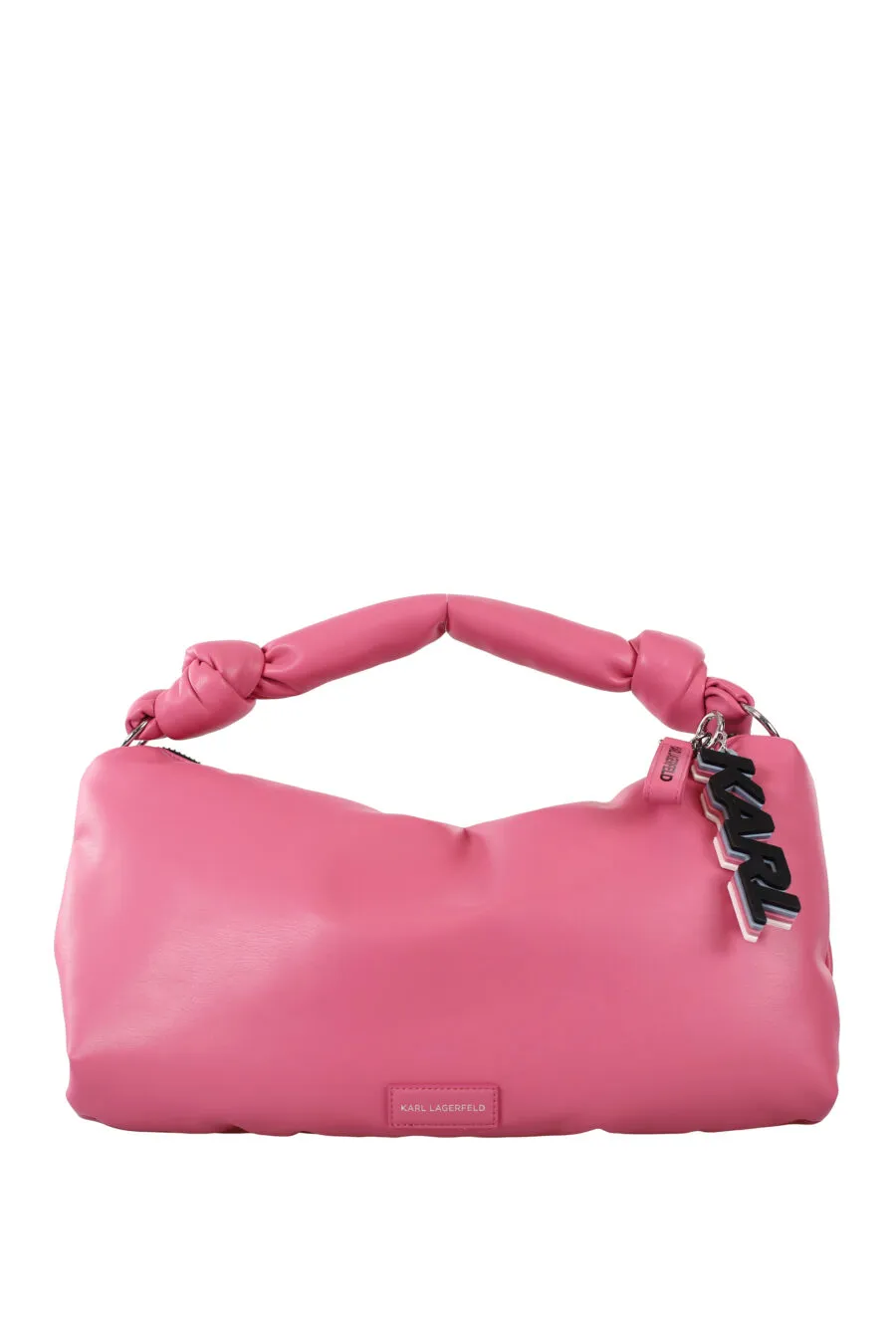 Bolso de hombro rosa anudado con logo monocromático