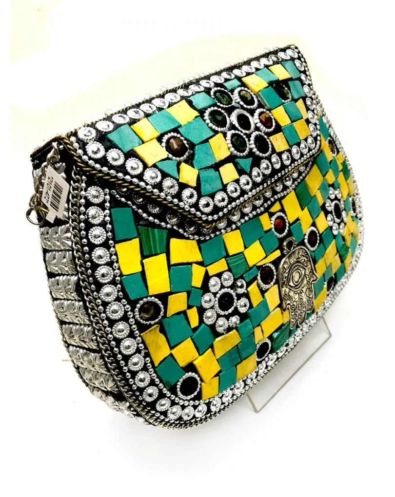 BOLSOS COFRE FIESTA DE MOSAICO VERDE Y AMARILLO CON MANO DE FATIMA