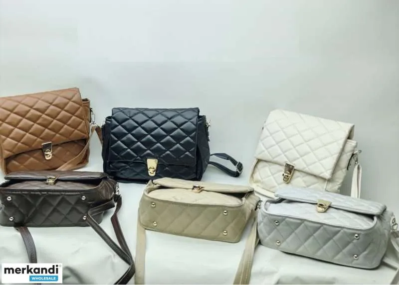 Bolsos Descubre nuestra selección de bolsos de mujer de Turquía con muchos modelos y colores para la venta al por mayor.