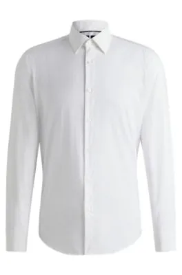 Camisa regular fit de sarga elástica técnica