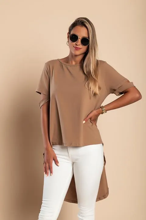 Camiseta corta asimétrica Vebtura, marrón