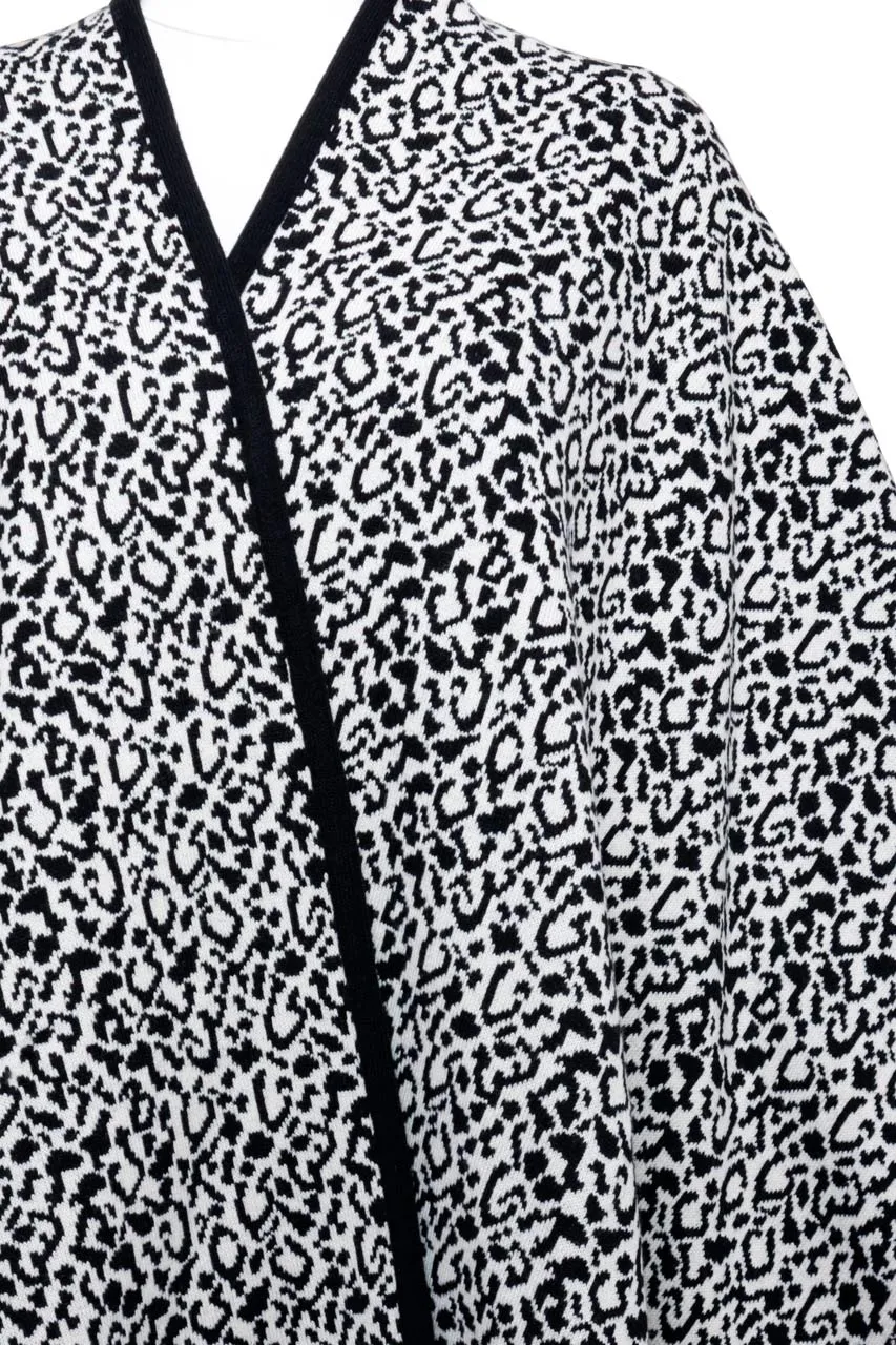Capa Tejida Animal Print Nina Lecker 10107