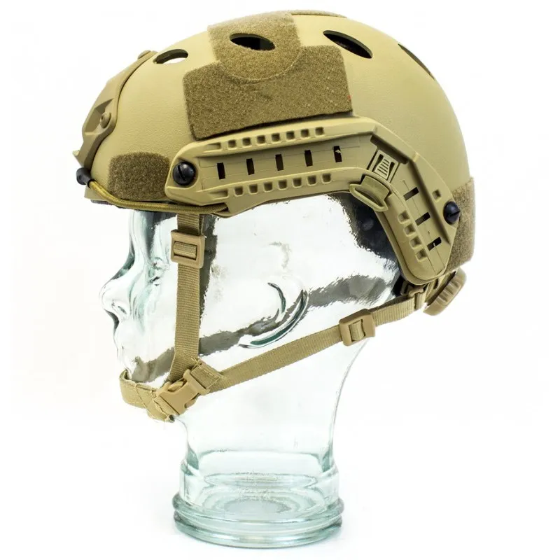 CASCO "SPECIALOPS" PARA PROTECCION ANTIIMPACTOS ARIDO