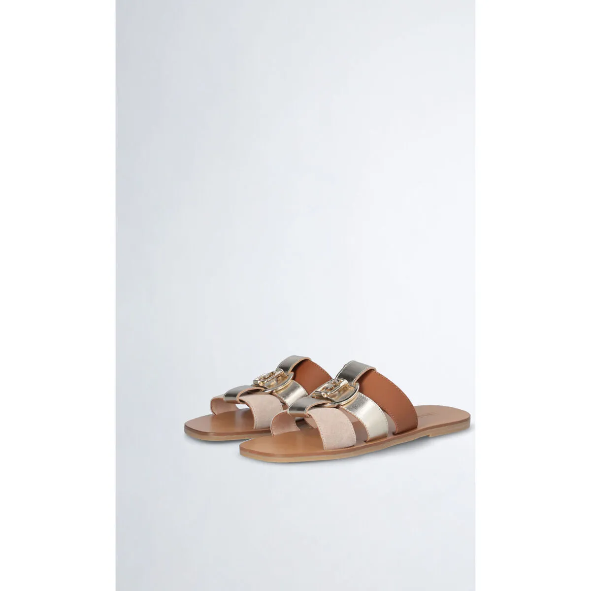 Chanclas planas con logotipo
