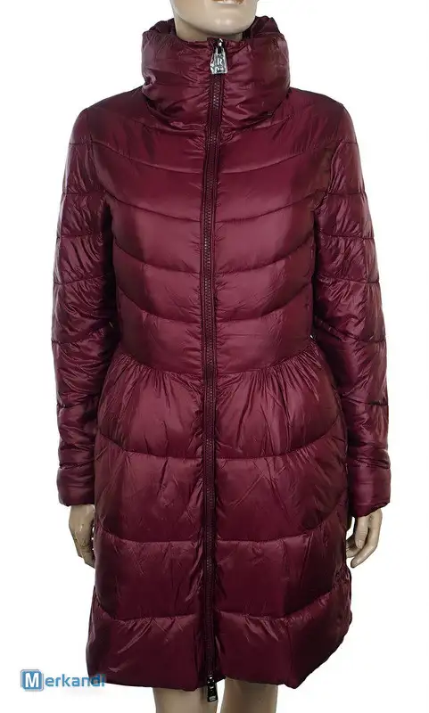 CHAQUETAS DE INVIERNO MUJER RINASCIMENTO LIQUIDACIÓN DE STOCK AL POR MAYOR (T23)