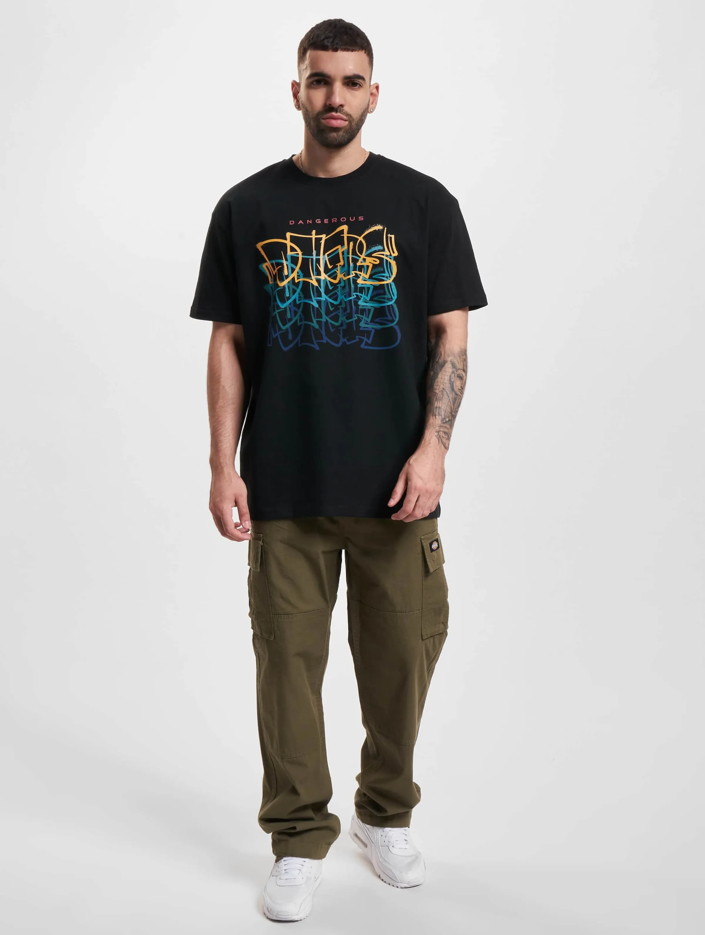 Dangerous DNGRS Spray Print