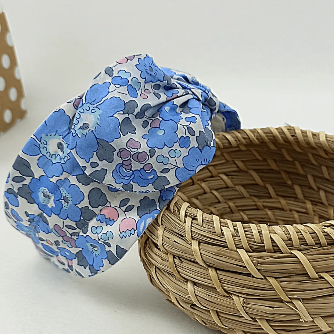 Diadema Liberty  “Betsy Blue”