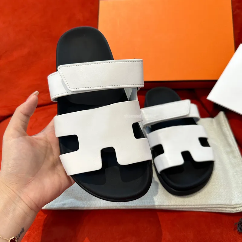 Diseñador Slide Slippers Beach Sandalias planas clásicas Diapositivas Luxury Summer Lady Flip Flip Flip Men de calidad superior 