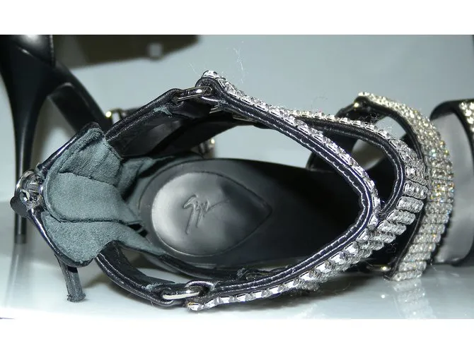 Giuseppe Zanotti Sandalias Negro 