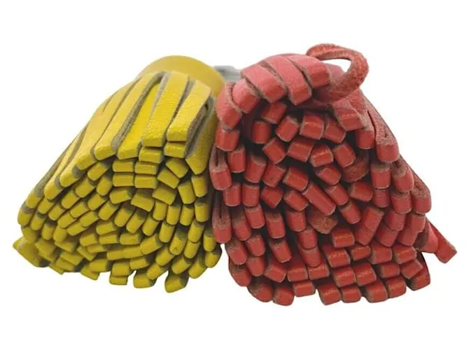 Hermès Anjou Miro Carmen Unodos Encanto Roja Amarillo 