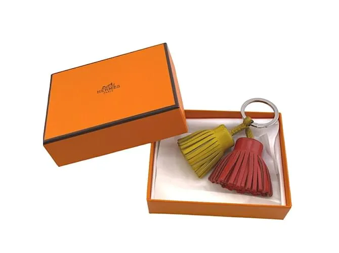 Hermès Anjou Miro Carmen Unodos Encanto Roja Amarillo 