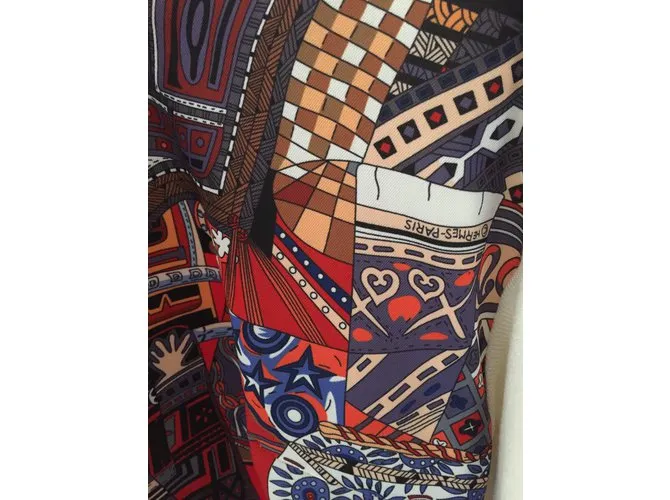 Hermès VOYAGE en ÉTOFFES Multicolor 