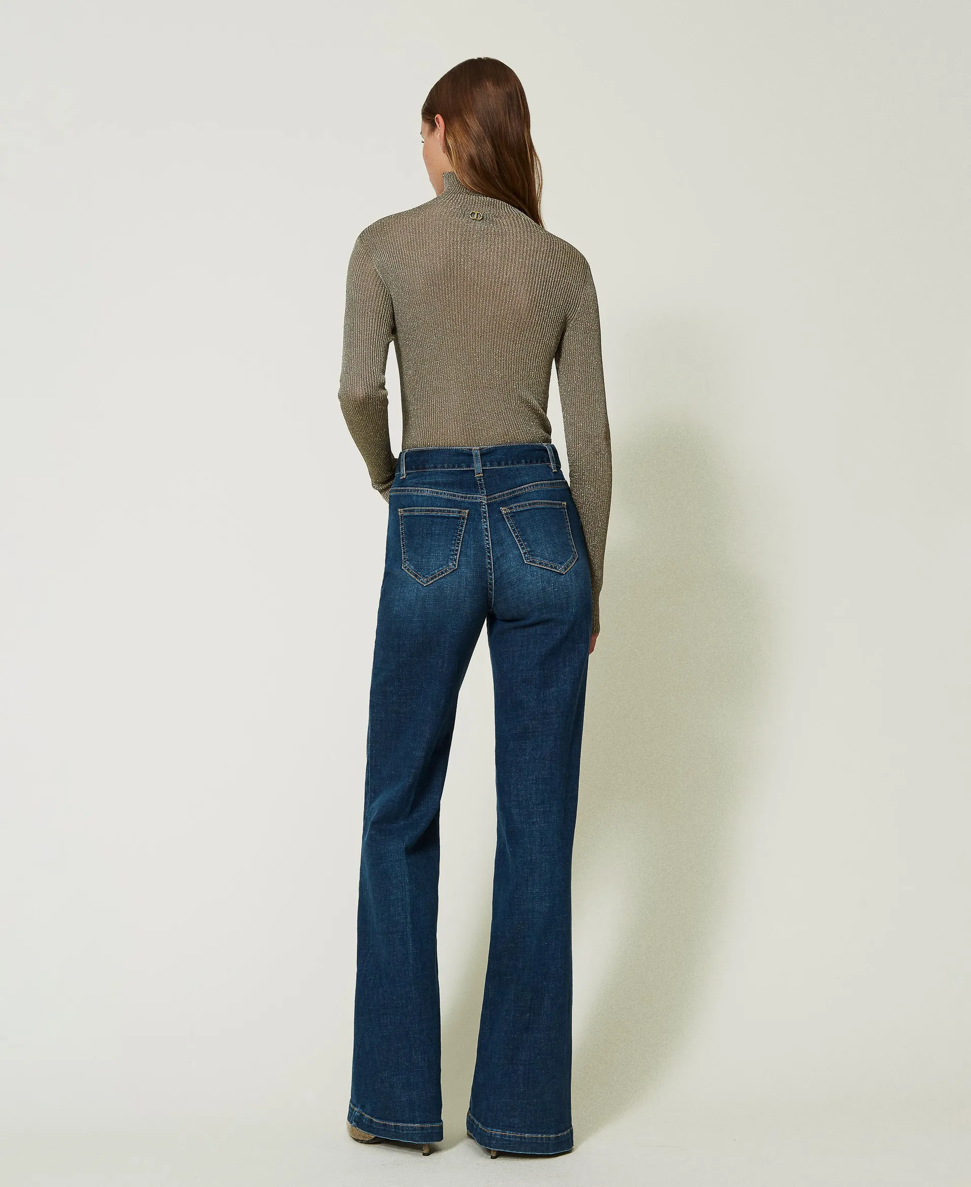 Jean ample avec ceinture