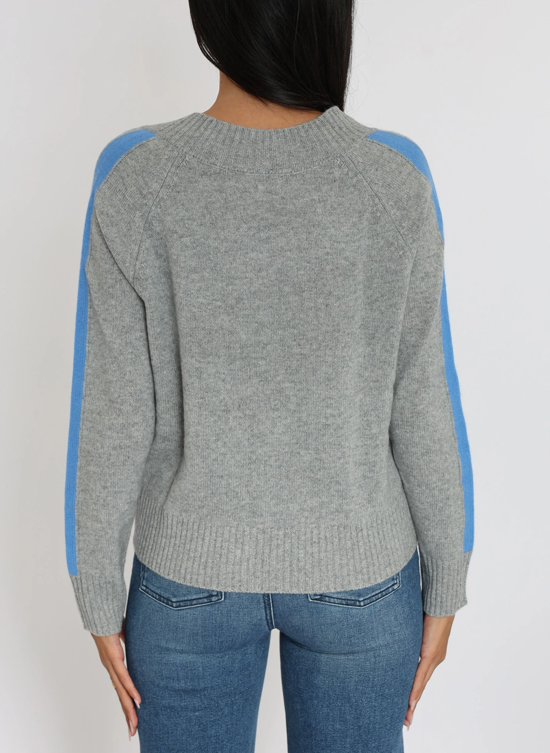 KOOKAI ASTRID  JERSEY RECTO DE LANA Y CACHEMIRA EN GRIS