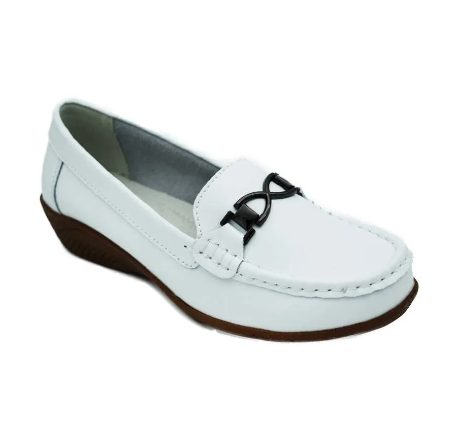 MOCASÍN VICMART 5085 ZAPATO PIEL PARA MUJER BLANCO ADORNO PLATEADO PLANTILLA PIEL 25573