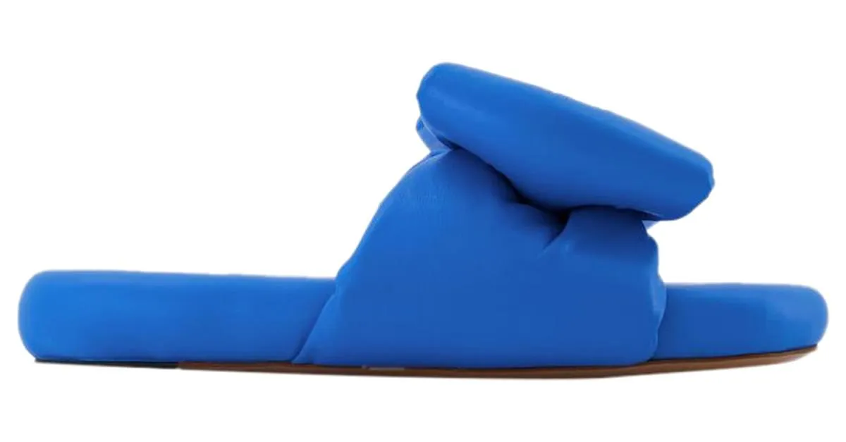 OFF WHITE CHANCLAS ACOLCHADAS CON LAZO  BLANCO ROTO  AZUL  PIEL 