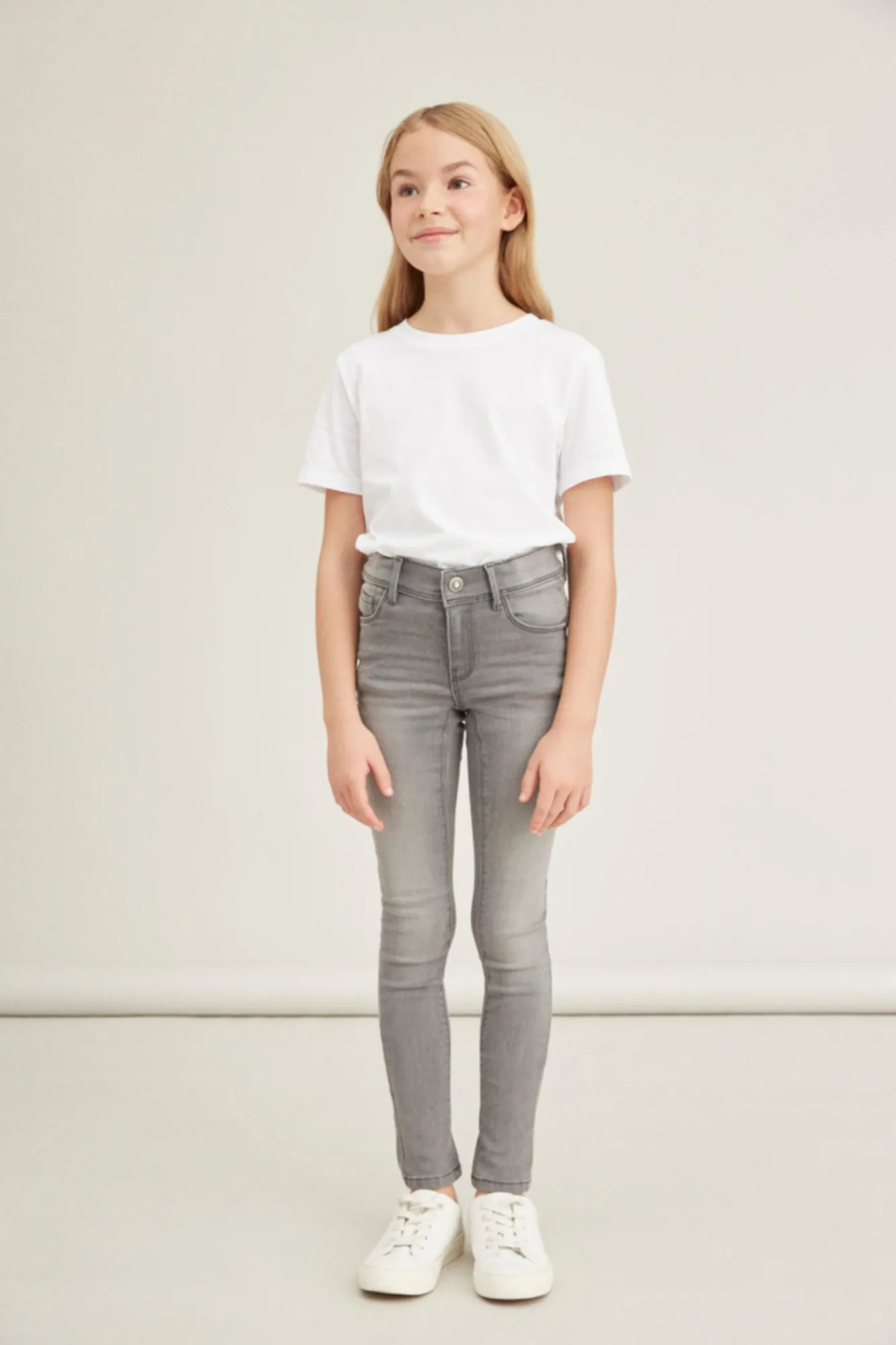 Pantalón vaquero de niña