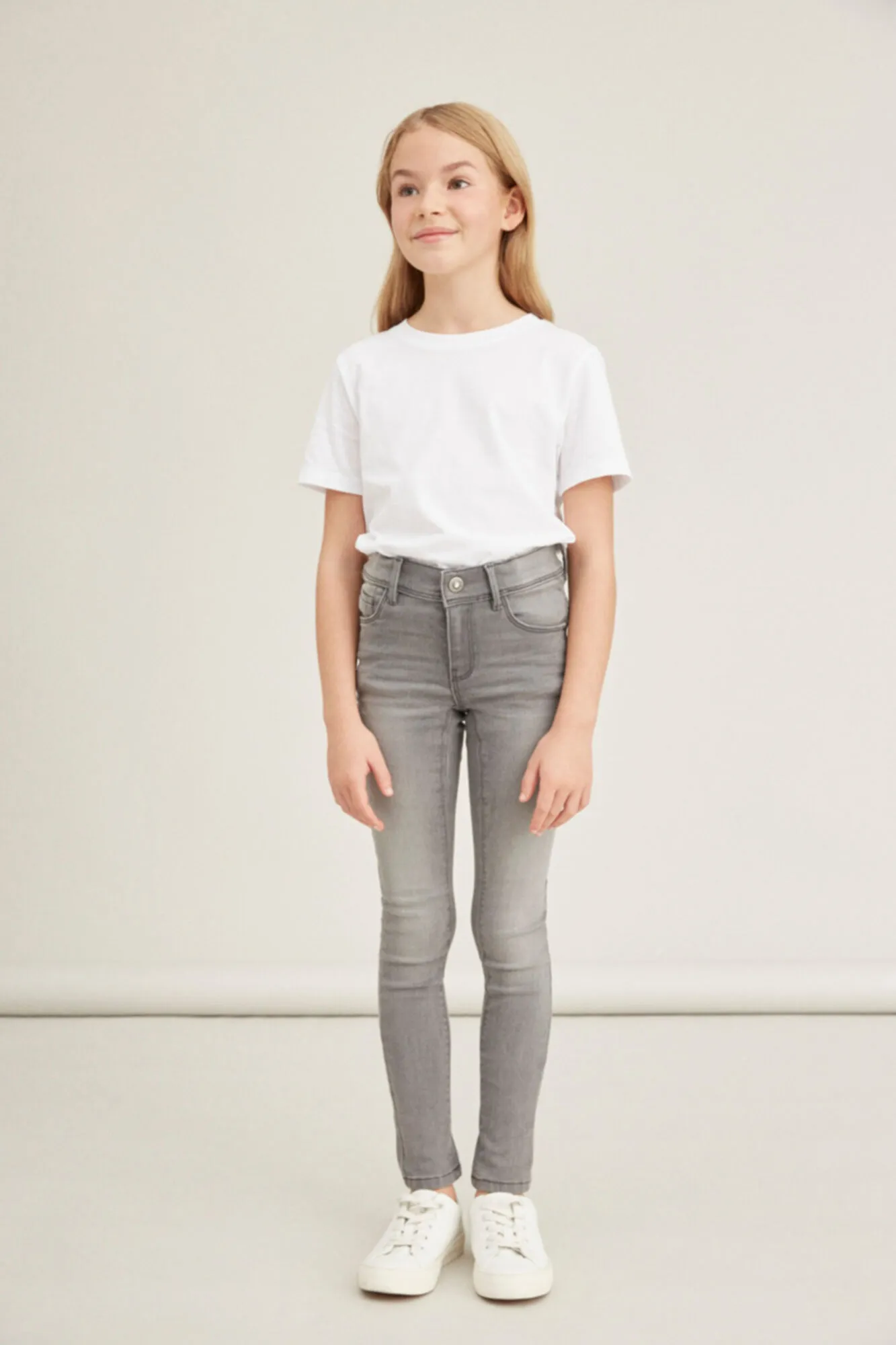 Pantalón vaquero de niña