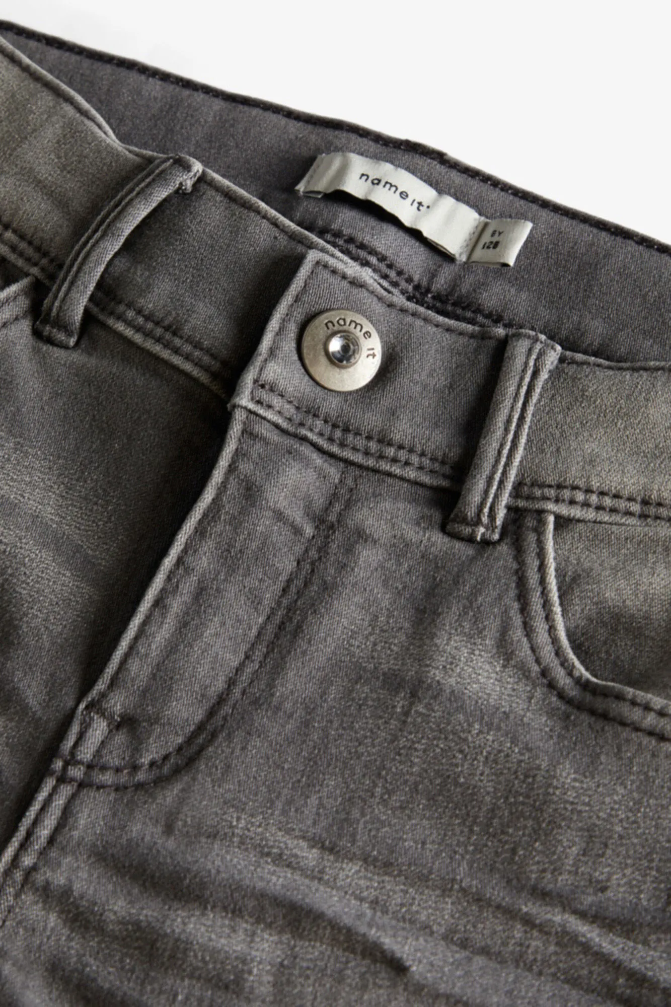 Pantalón vaquero de niña