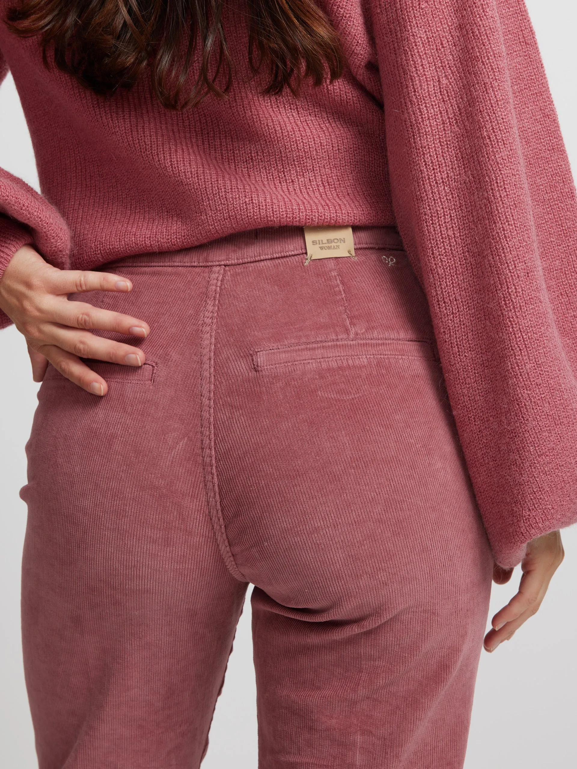 Pantalon culotte pana rosa