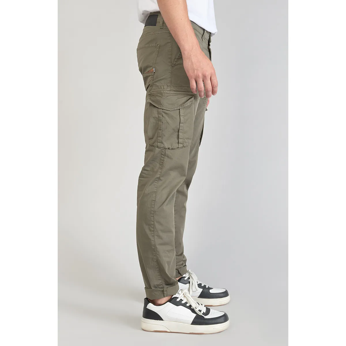Pantalón cargo LAKME