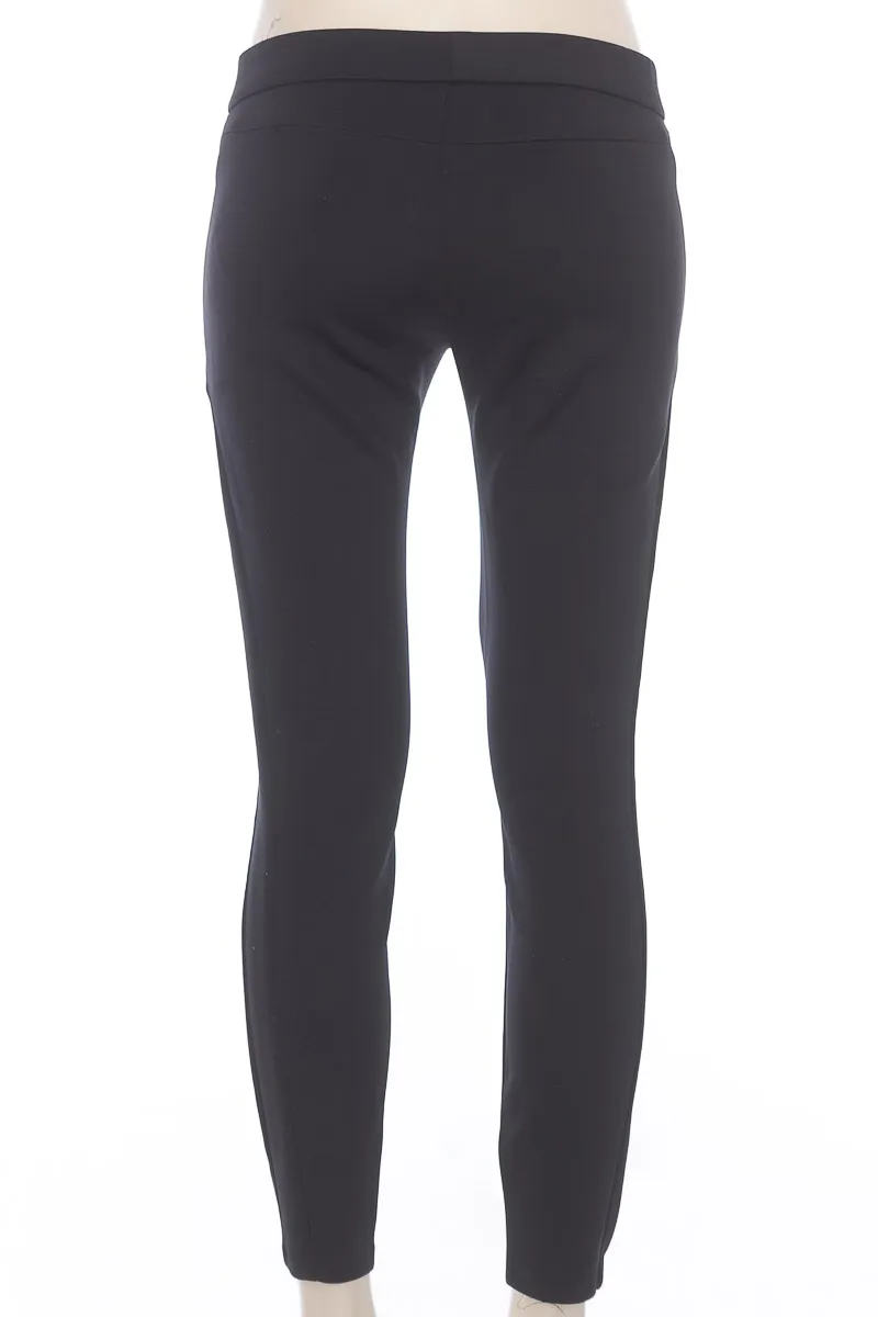 PANTALóN COLOR NEGRO  GAP