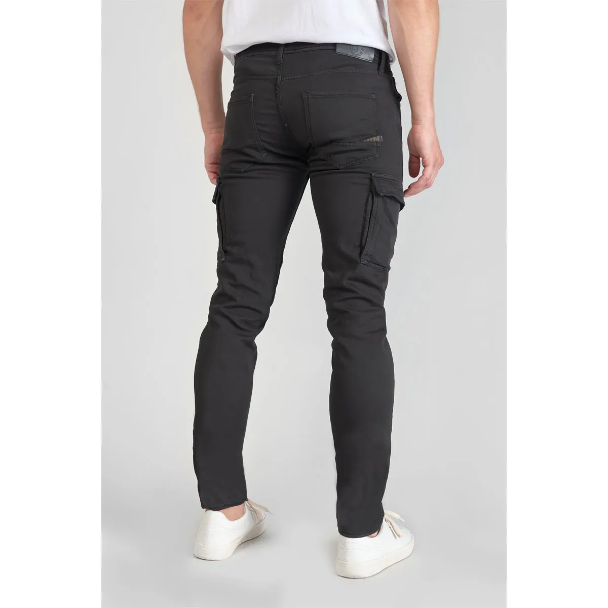 Pantalón slim JOGG