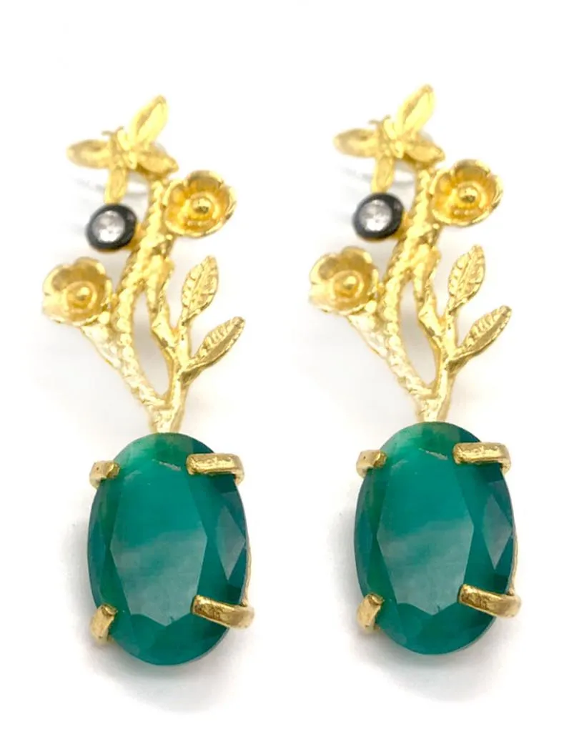 PENDIENTES LARGOS VERDE ESMERALDA  DE ALTA BISUTERÍA CON DISEÑO DE FLORES Y MARIPOSAS