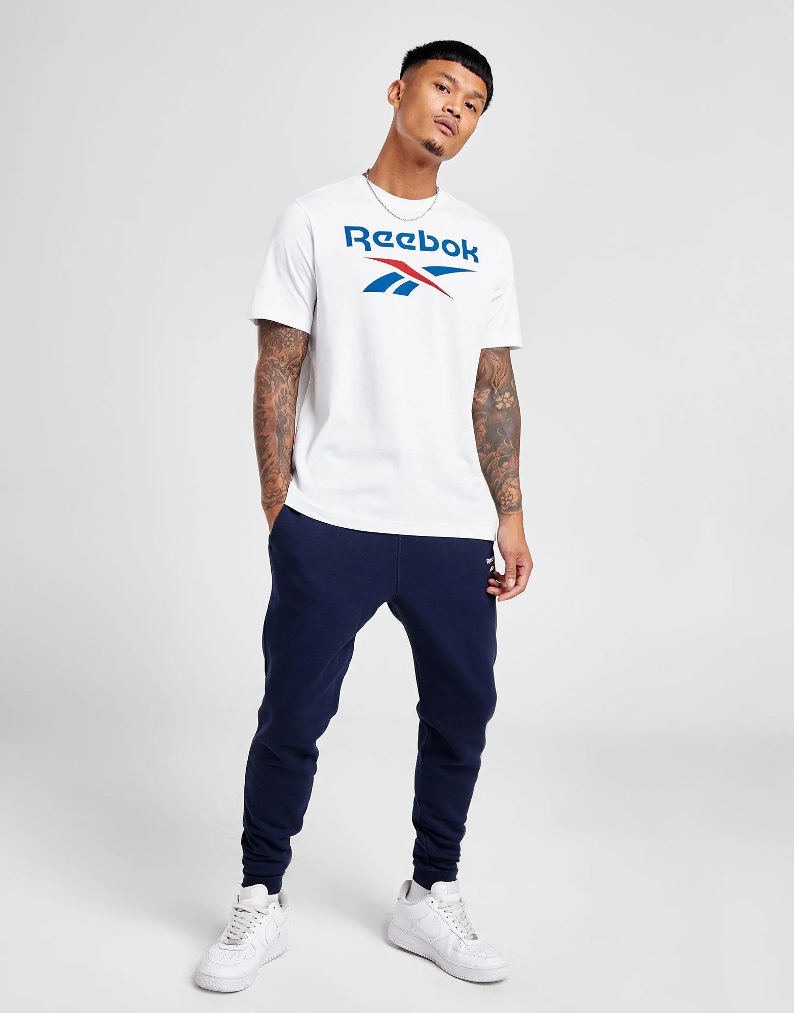 Reebok Camiseta Logo Grande