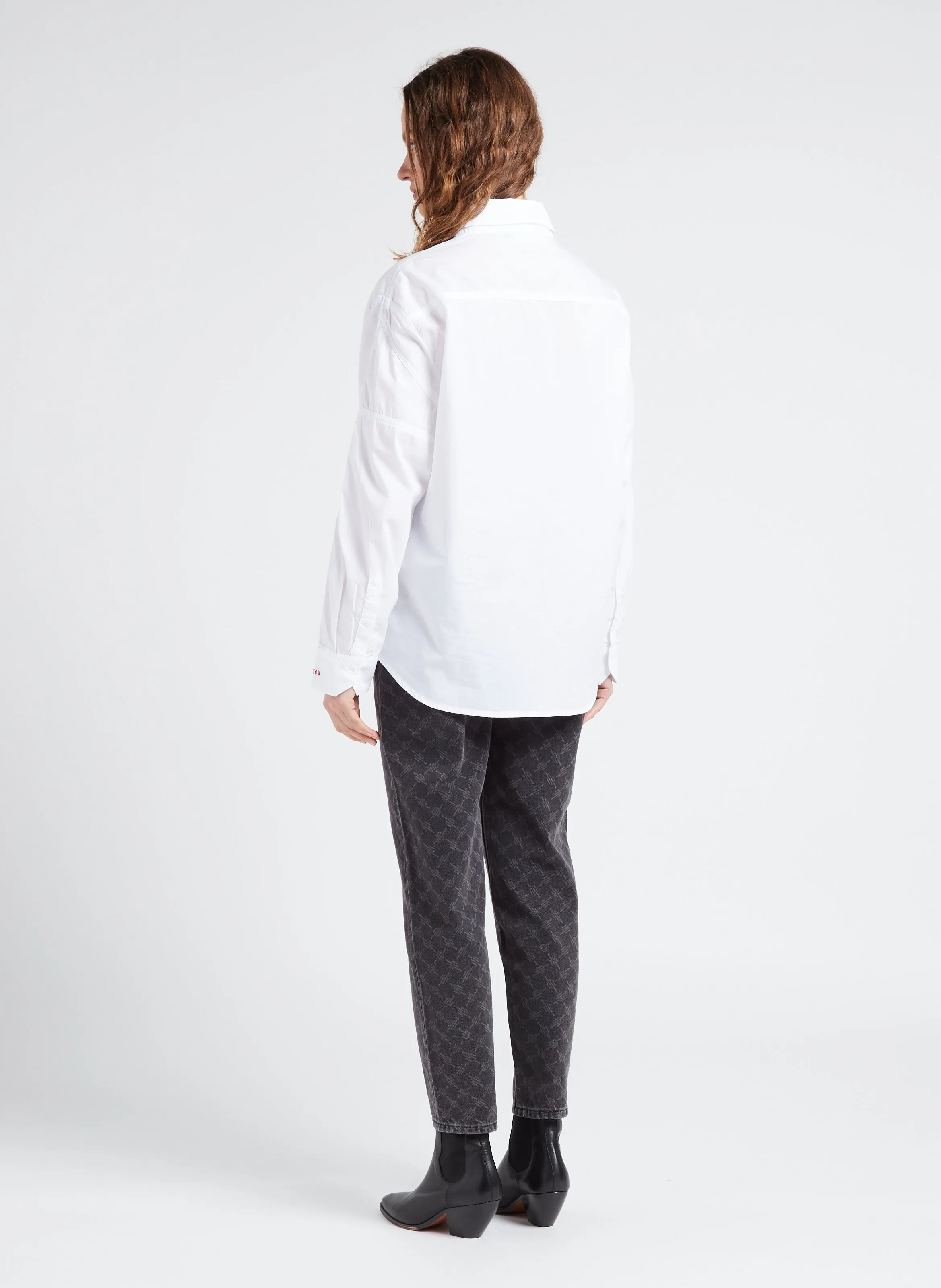 REIKO CALEB  CAMISA DE POPELINA DE ALGODóN ORGáNICO CON CUELLO CLáSICO EN BLANCO