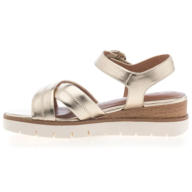 Sandalias/ descalzo mujer amarillo