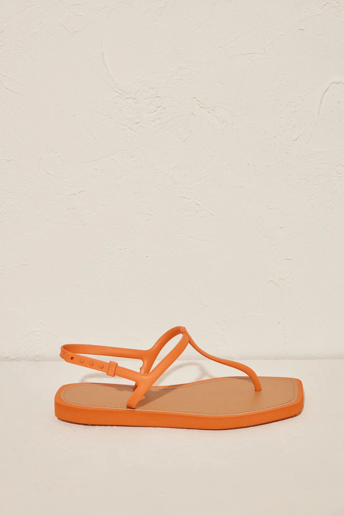 Sandalias planas 100% mojables