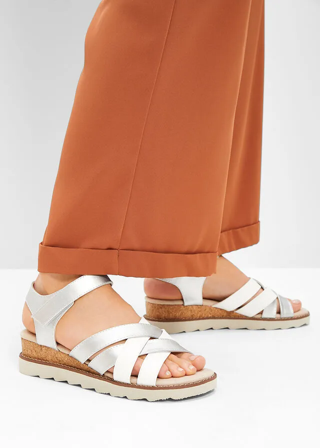 SANDALIAS PLANAS PLATABLANCO