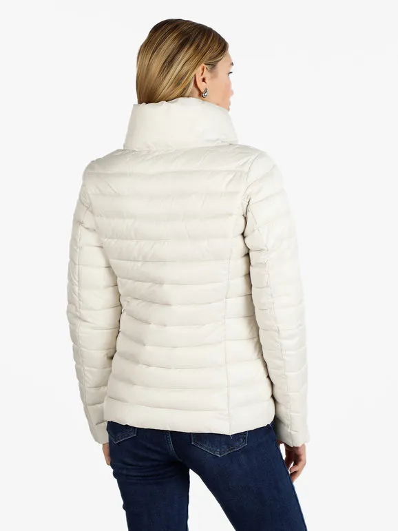Solada Chaqueta corta de invierno para mujer.