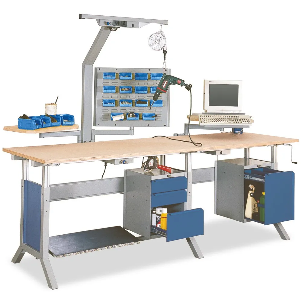 Soporte con luz integrada para el sistema de puestos de trabajo Bedrunka+Hirth, 2 Enchufes