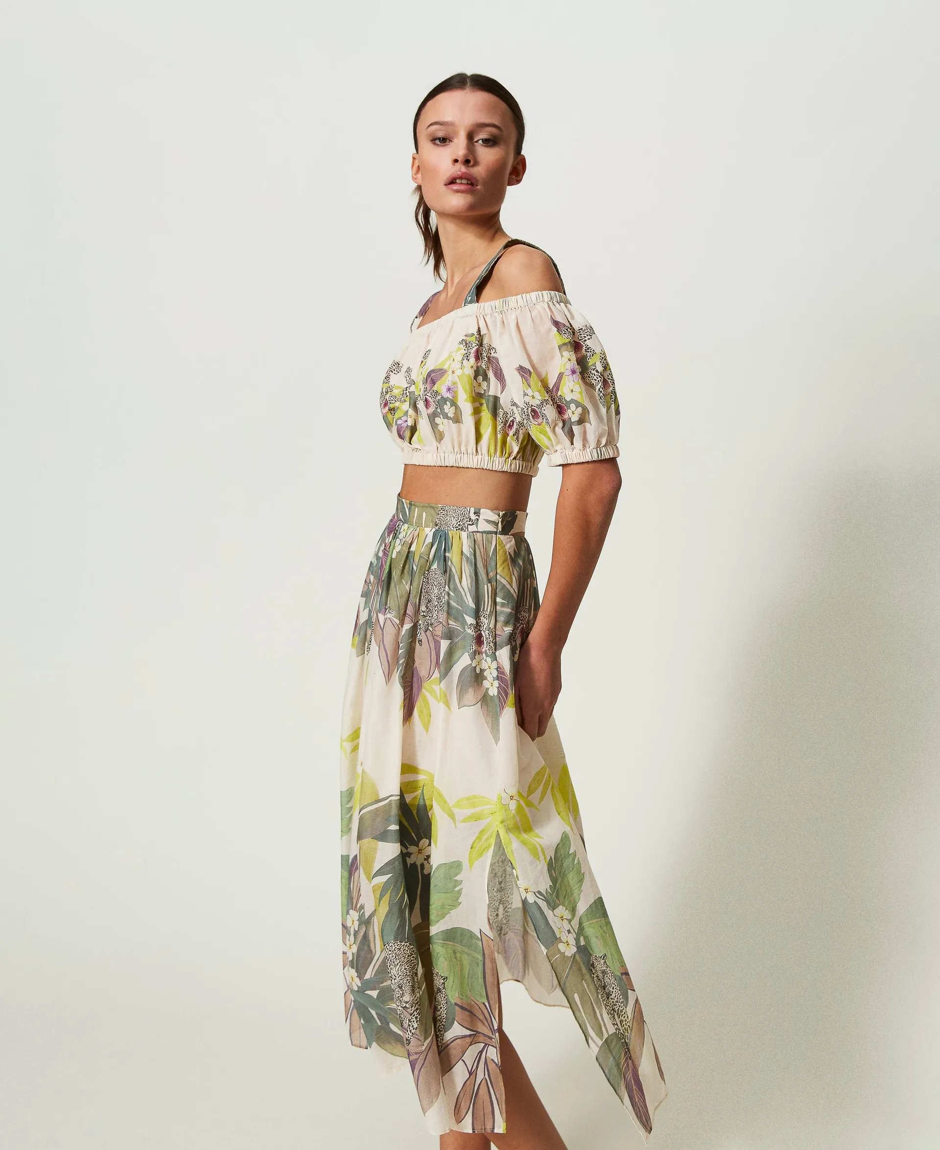 Top y falda midi de muselina con estampado