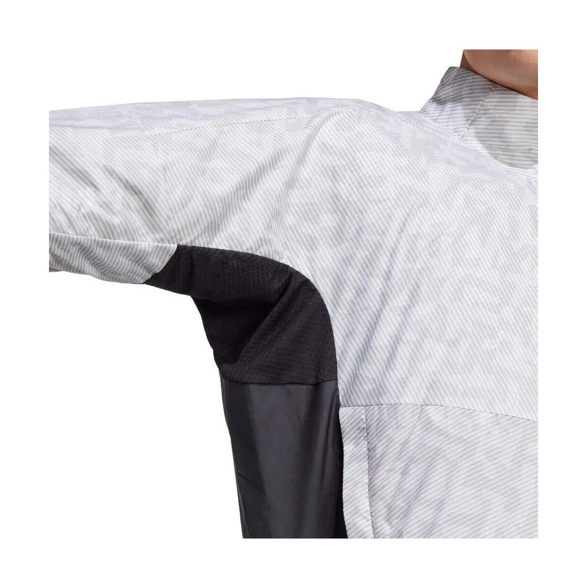 TRAIL WIND J