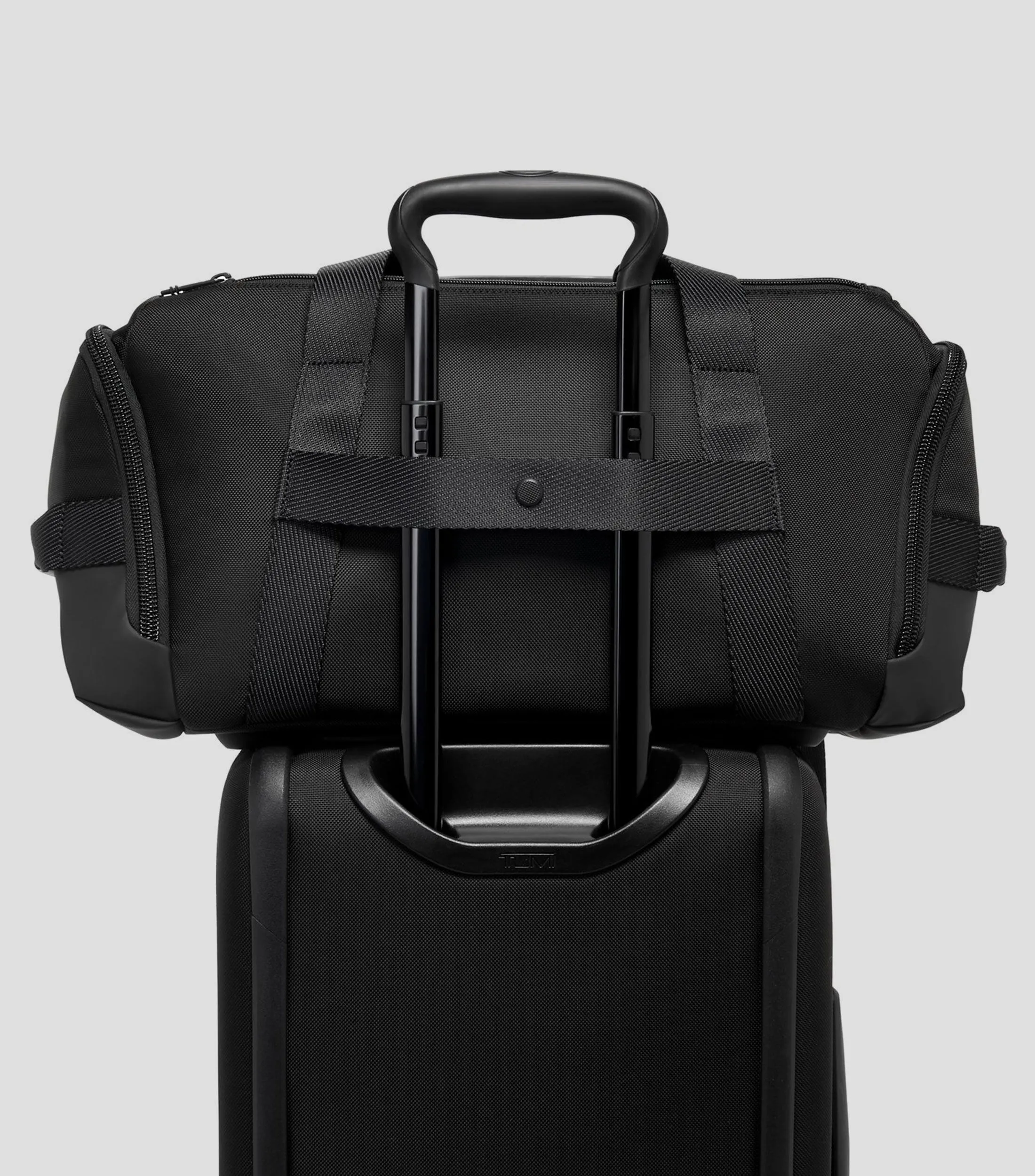 Tumi Mason Duffel Hombre