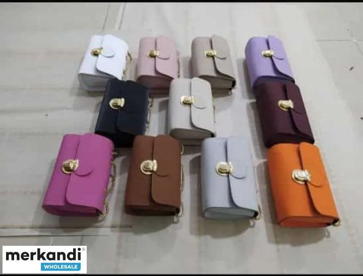 Venta al por mayor de bolsos de mujer de Turquía a excelentes precios.