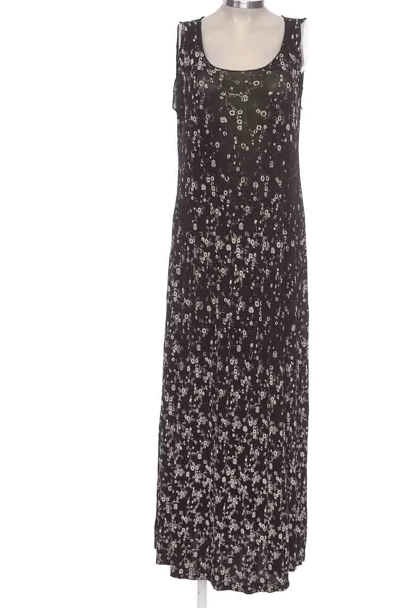 VESTIDO / ENTERIZO COLOR NEGRO  CLOSEANDO