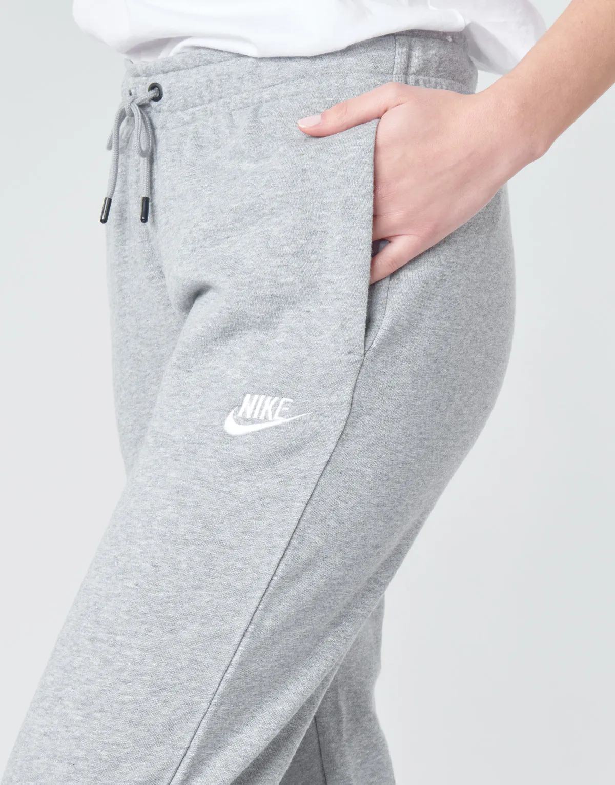 W NSW ESSNTL PANT REG FLC