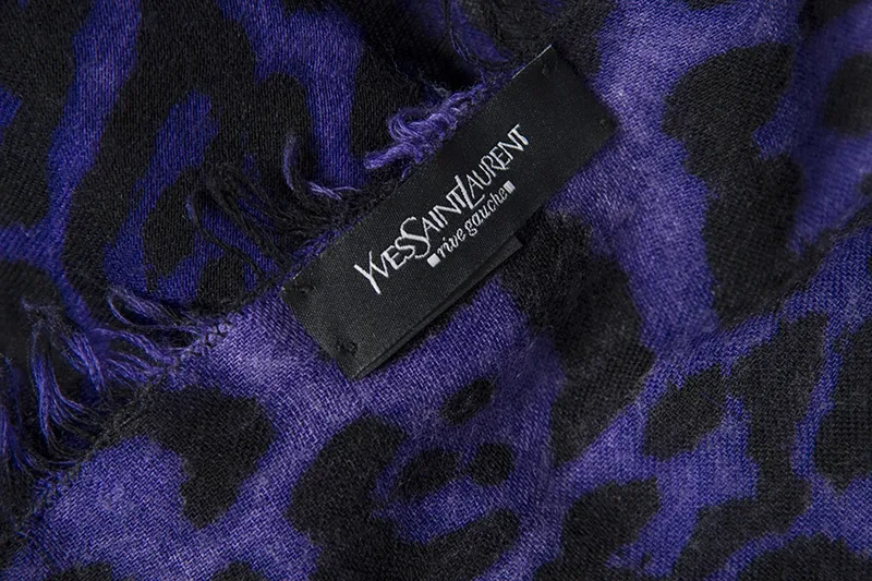 YSL Pañuelo Cachemir Leopardo Print